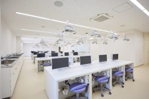 京都光華女子大学短期大学部